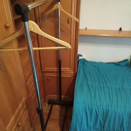 Habitación Céntrica Económica Alloggio in famiglia *