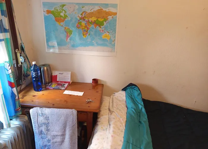 Centrica Economica Homestay